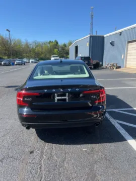 More photos of 2020 Volvo S60 T6 Momentum at Kyner's Auto Sales, Inc., PA