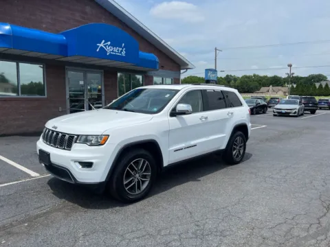 Another view of 2017 Jeep Grand Cherokee Limited for sale in Chambersburg, PA at Kyner's Auto Sales, Inc.