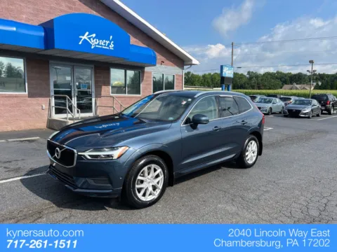 Blue 2019 Volvo XC60 T5 Momentum for sale in Chambersburg, PA