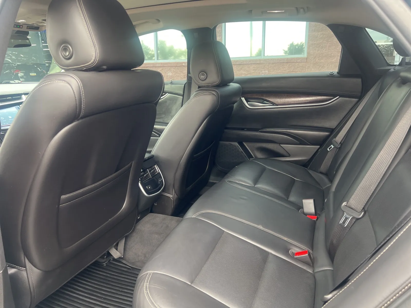 2019 Cadillac XTS Luxury — photo 20