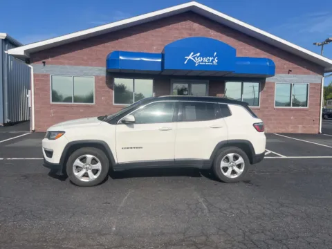 Photos of 2018 Jeep Compass Latitude for sale in Chambersburg, PA at Kyner's Auto Sales, Inc.