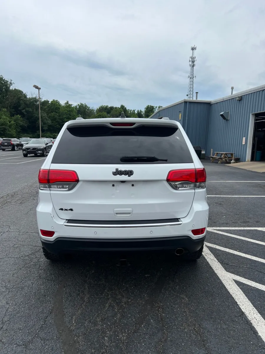 2017 Jeep Grand Cherokee Limited — photo 5
