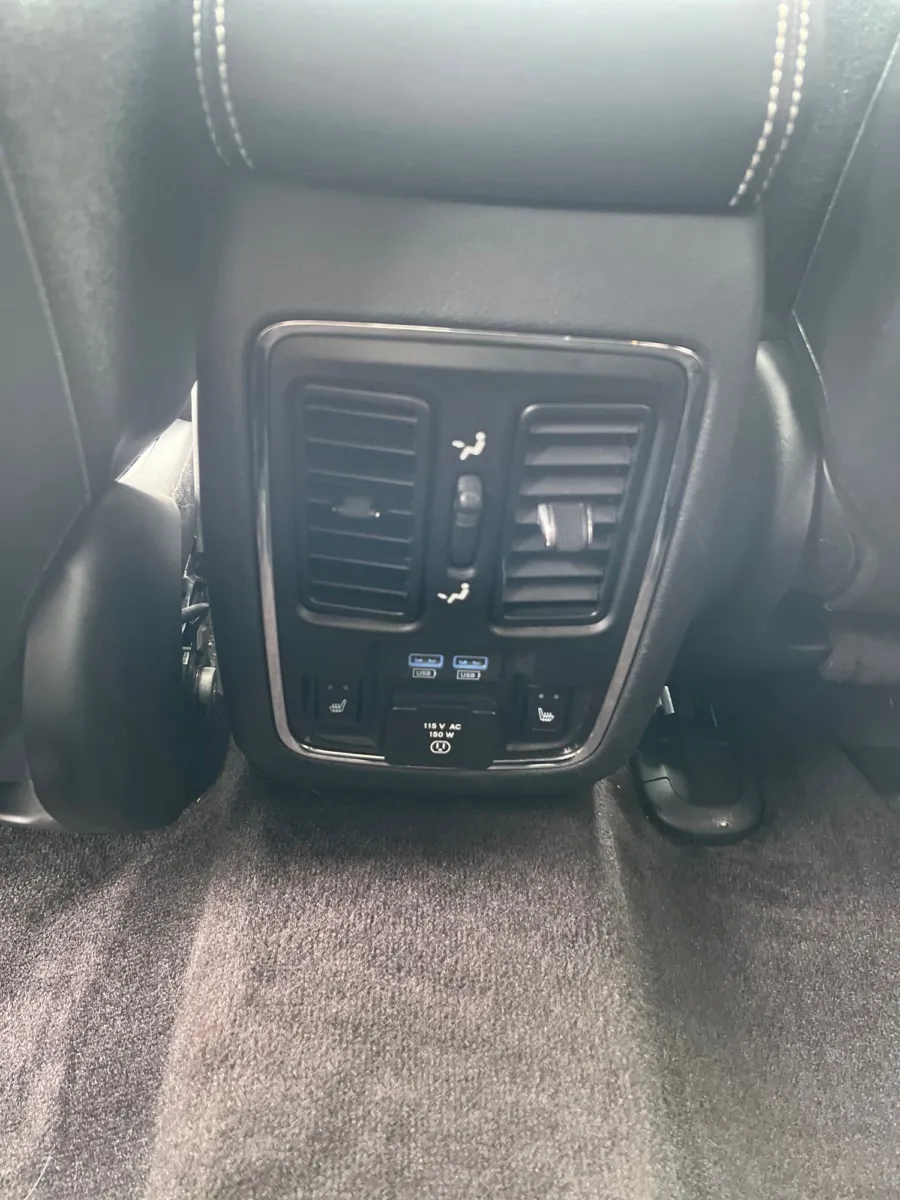2017 Jeep Grand Cherokee Limited — photo 29