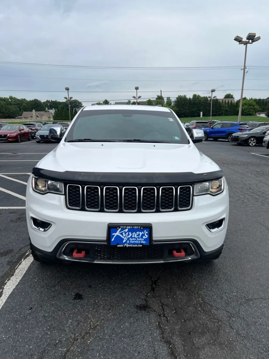 2017 Jeep Grand Cherokee Limited — photo 9