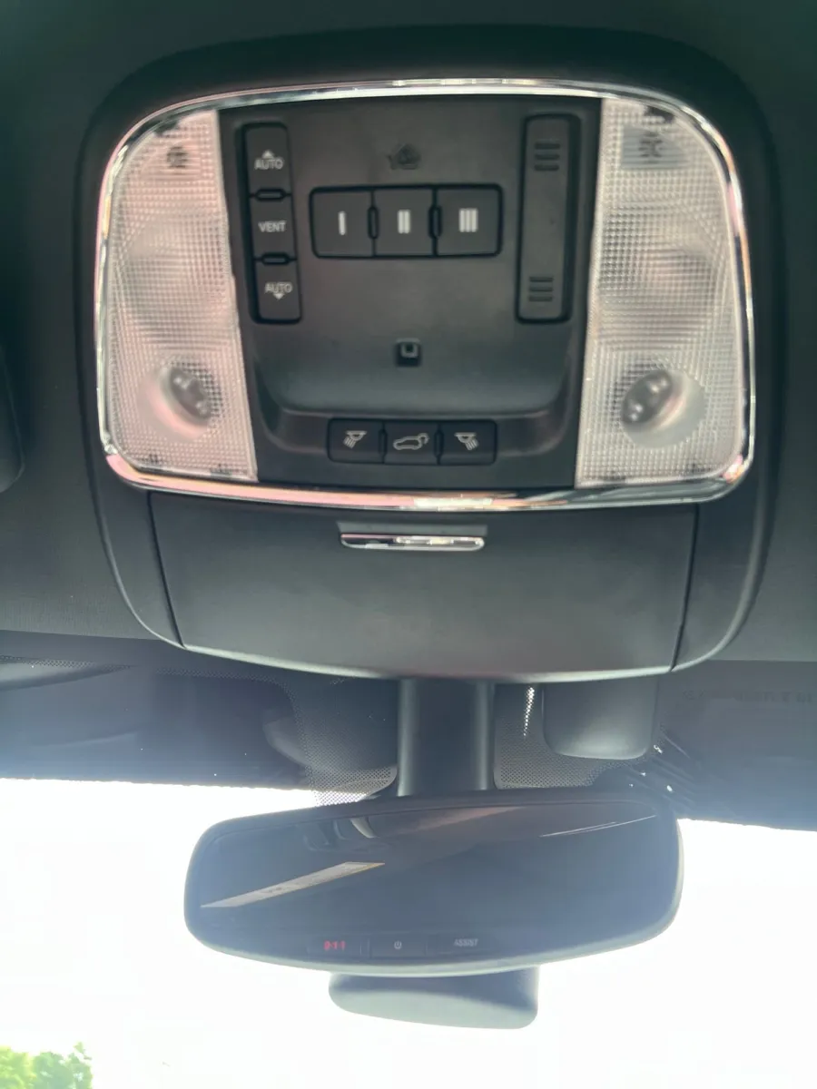 2017 Jeep Grand Cherokee Limited — photo 22