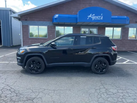 Photos of 2018 Jeep Compass Altitude for sale in Chambersburg, PA at Kyner's Auto Sales, Inc.