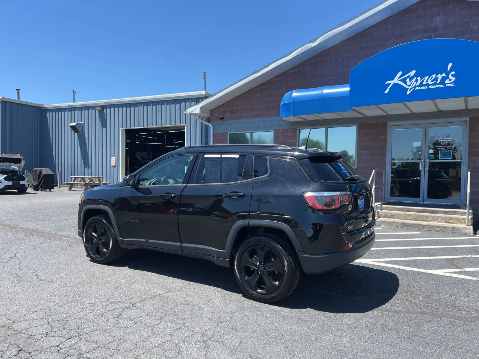 2018 Jeep Compass Latitude — photo 3