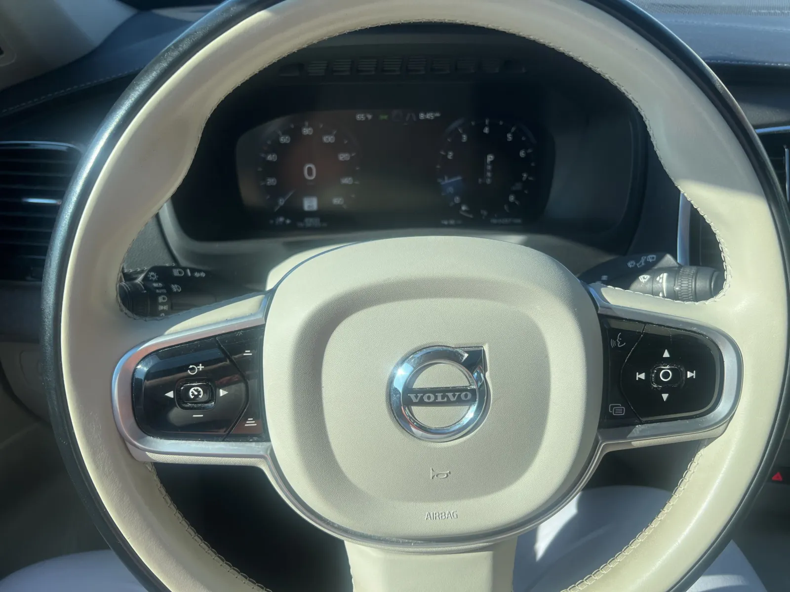 2021 Volvo XC90 Inscription - Photo 13