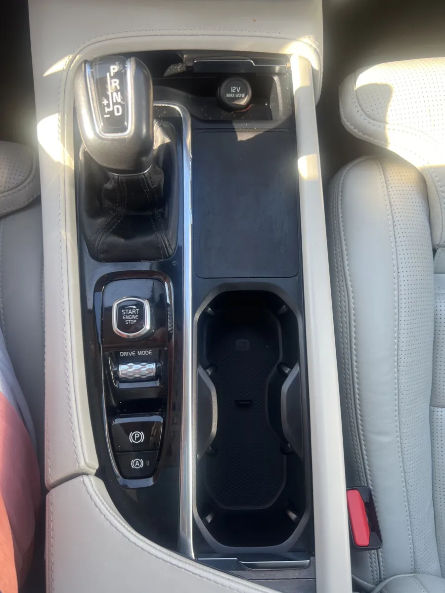 2021 Volvo XC90 Inscription - Photo 18