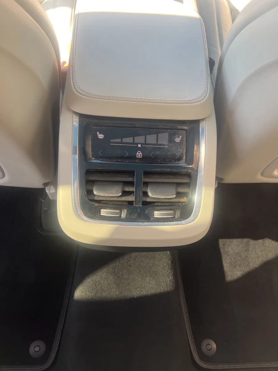 2021 Volvo XC90 Inscription - Photo 27