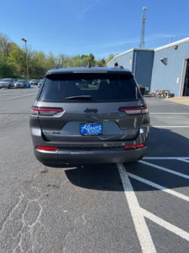 More photos of 2021 Jeep Grand Cherokee L Altitude at Kyner's Auto Sales, Inc., PA