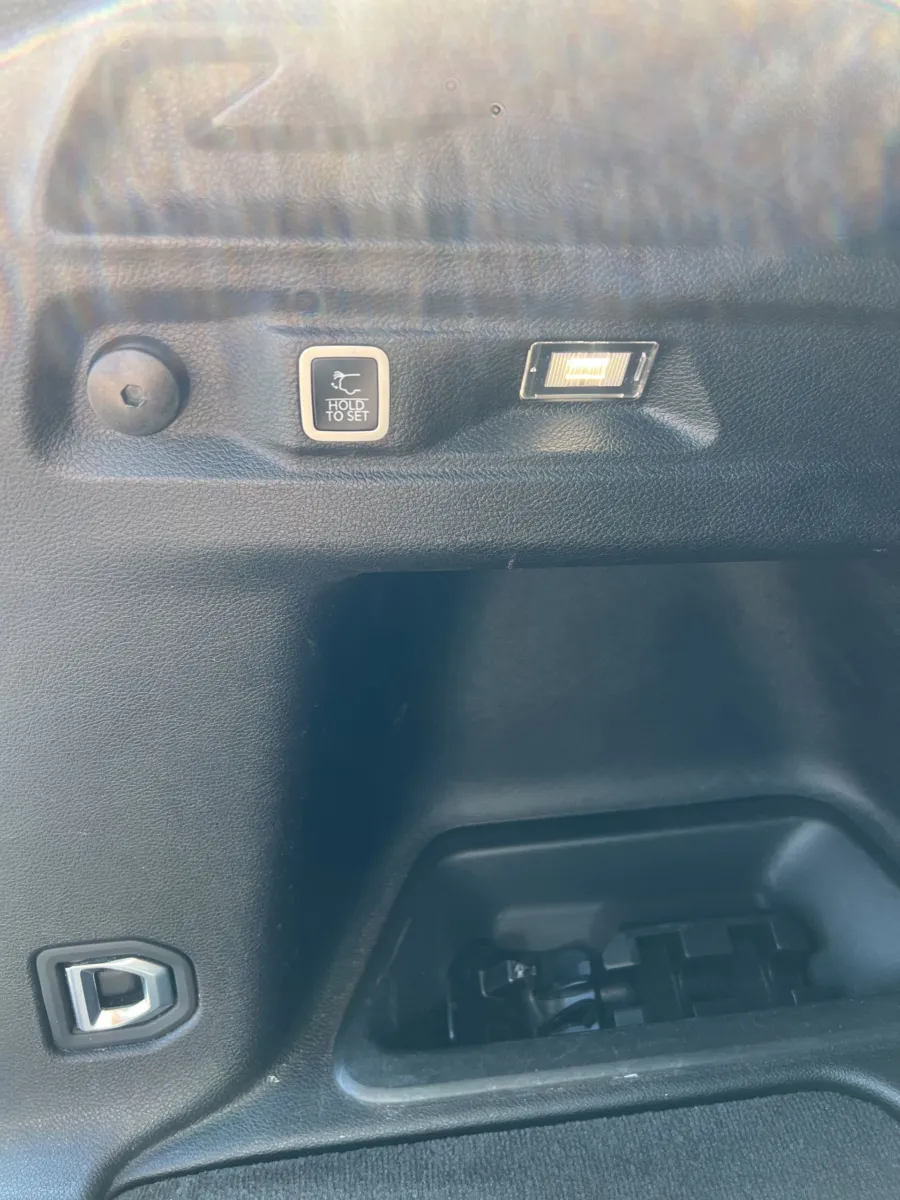 2021 Jeep Grand Cherokee L Altitude — photo 26