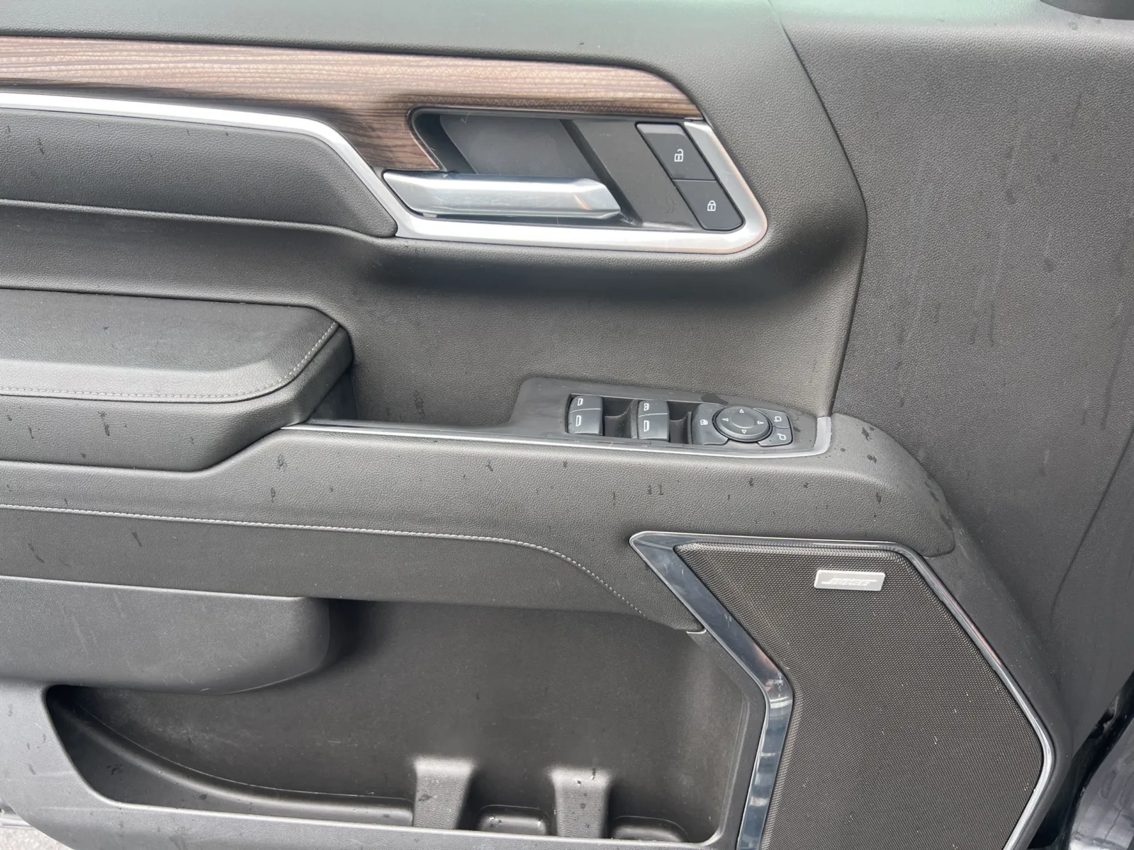 2024 Chevrolet Silverado 1500 RST — photo 13
