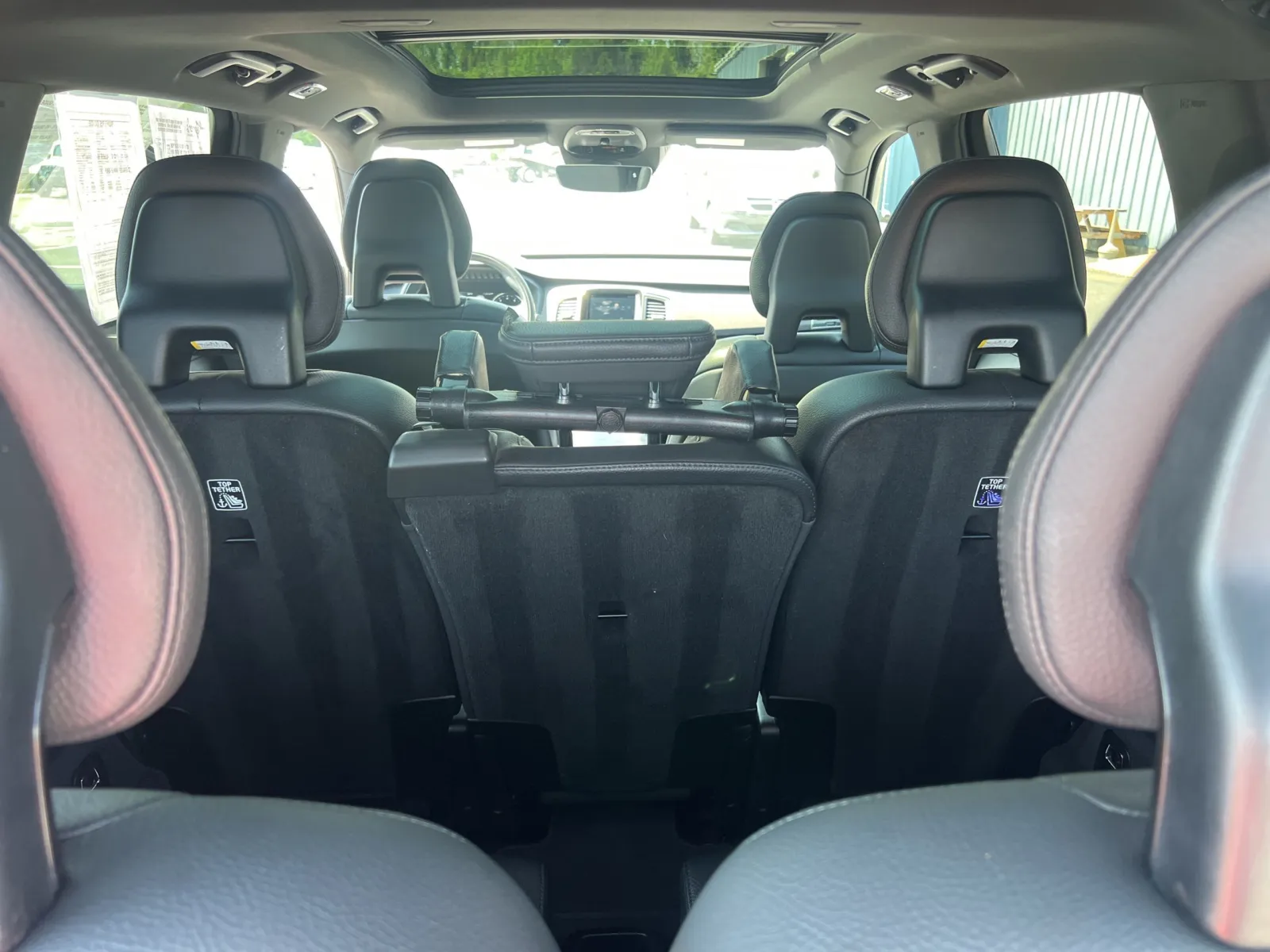 2020 Volvo XC90 T6 Momentum — photo 33