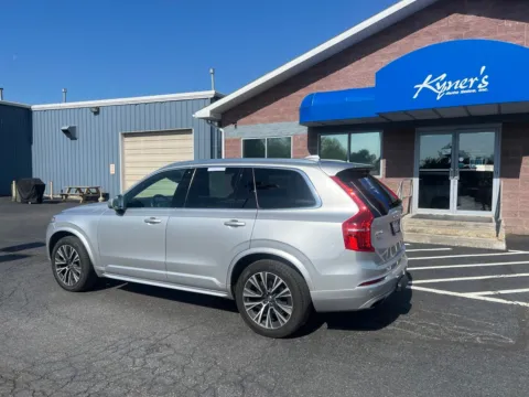 More photos of 2020 Volvo XC90 T6 Momentum at Kyner's Auto Sales, Inc., PA