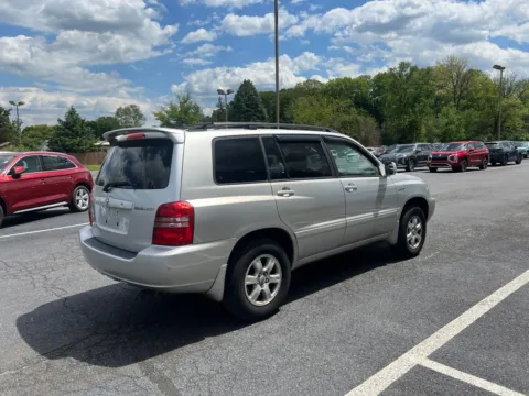 More photos of 2001 Toyota Highlander V6 at Kyner's Auto Sales, Inc., PA