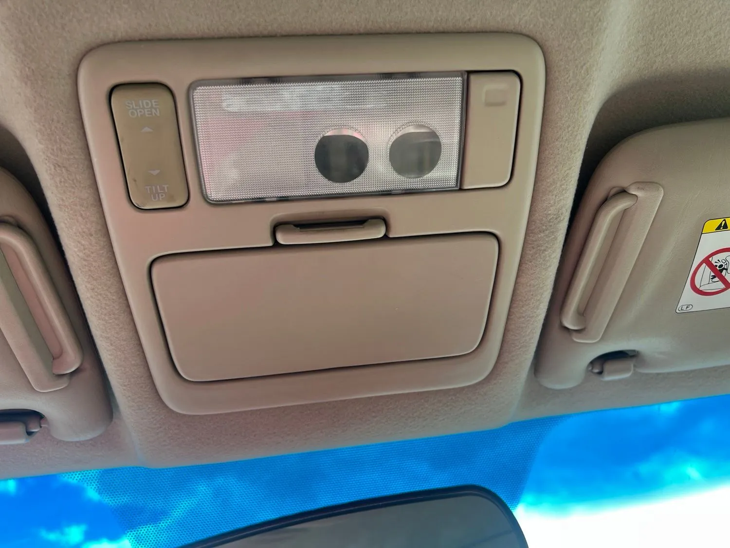 2001 Toyota Highlander V6 — photo 12