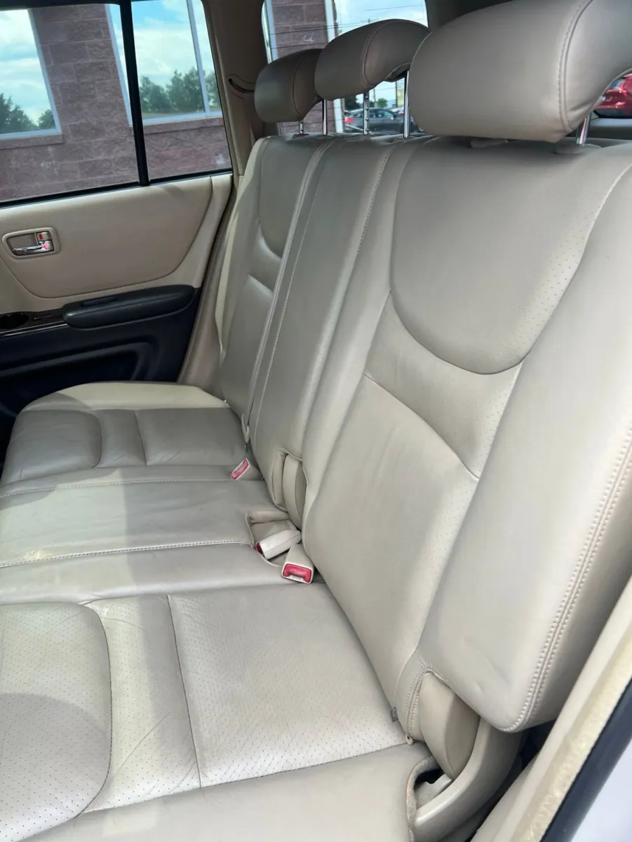 2001 Toyota Highlander V6 — photo 17