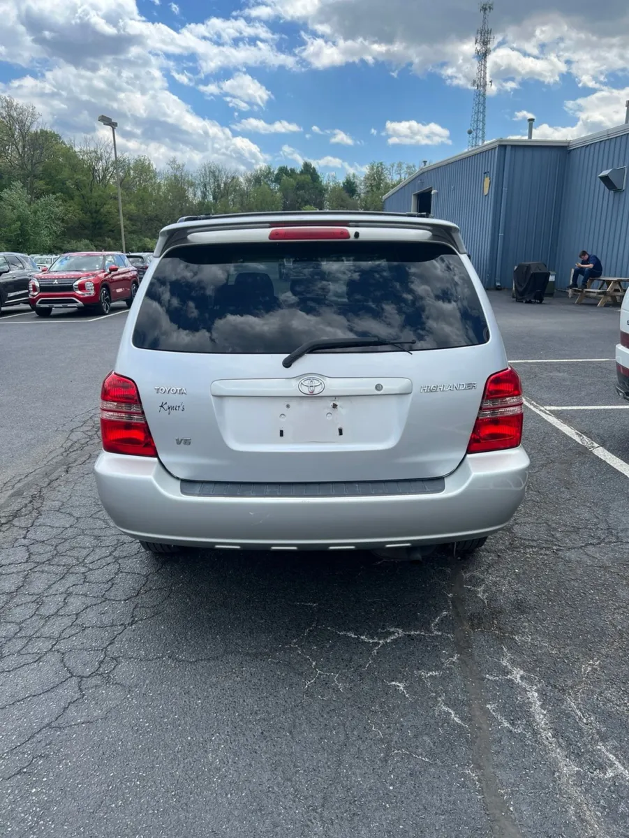 2001 Toyota Highlander V6 — photo 4