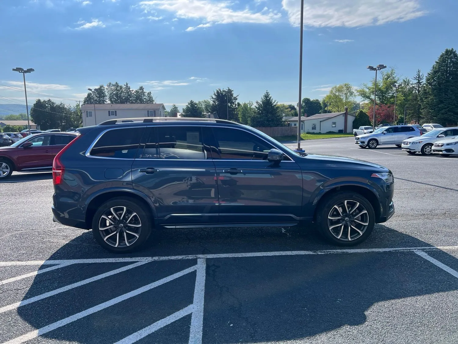 2018 Volvo XC90 T5 Momentum — photo 6