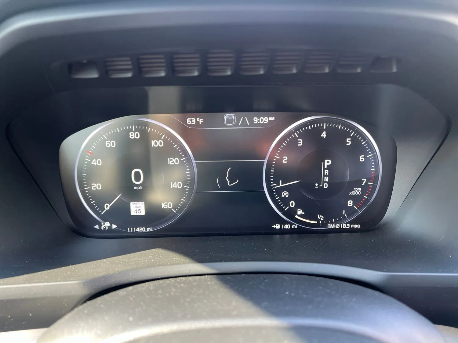 2018 Volvo XC90 T5 Momentum — photo 9