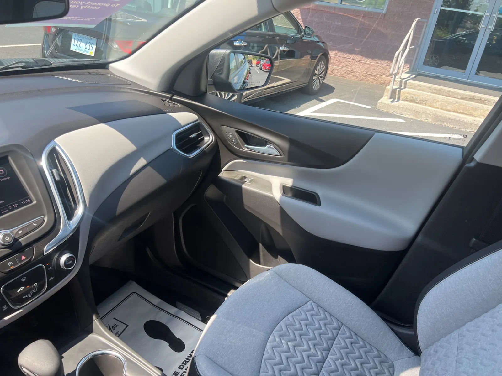 2024 Chevrolet Equinox LS - Photo 11