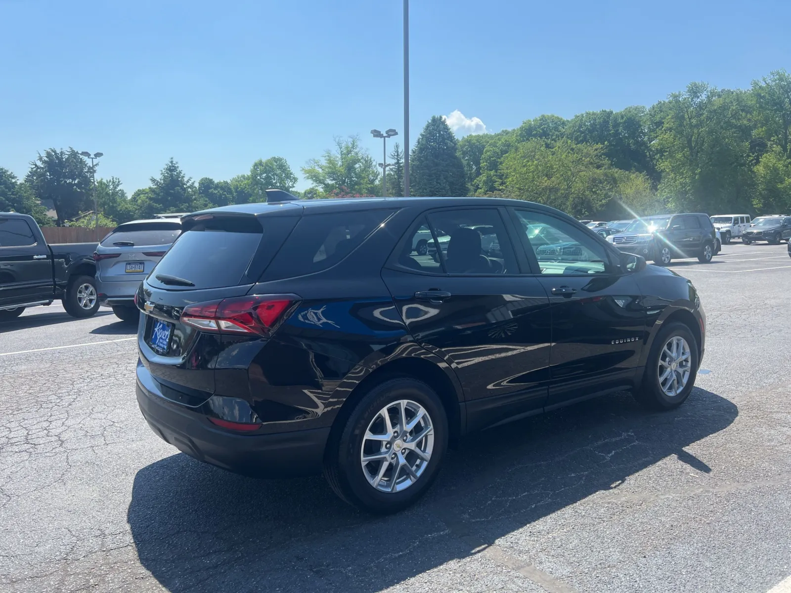 2024 Chevrolet Equinox LS - Photo 6