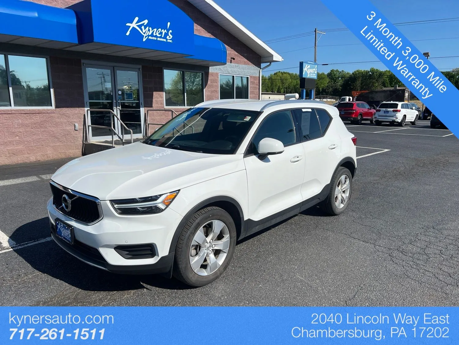 2020 Volvo XC40 T5 Momentum AWD's photo
