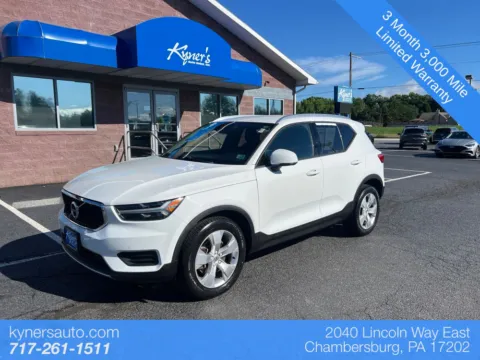White 2020 Volvo XC40 Momentum for sale in Chambersburg, PA