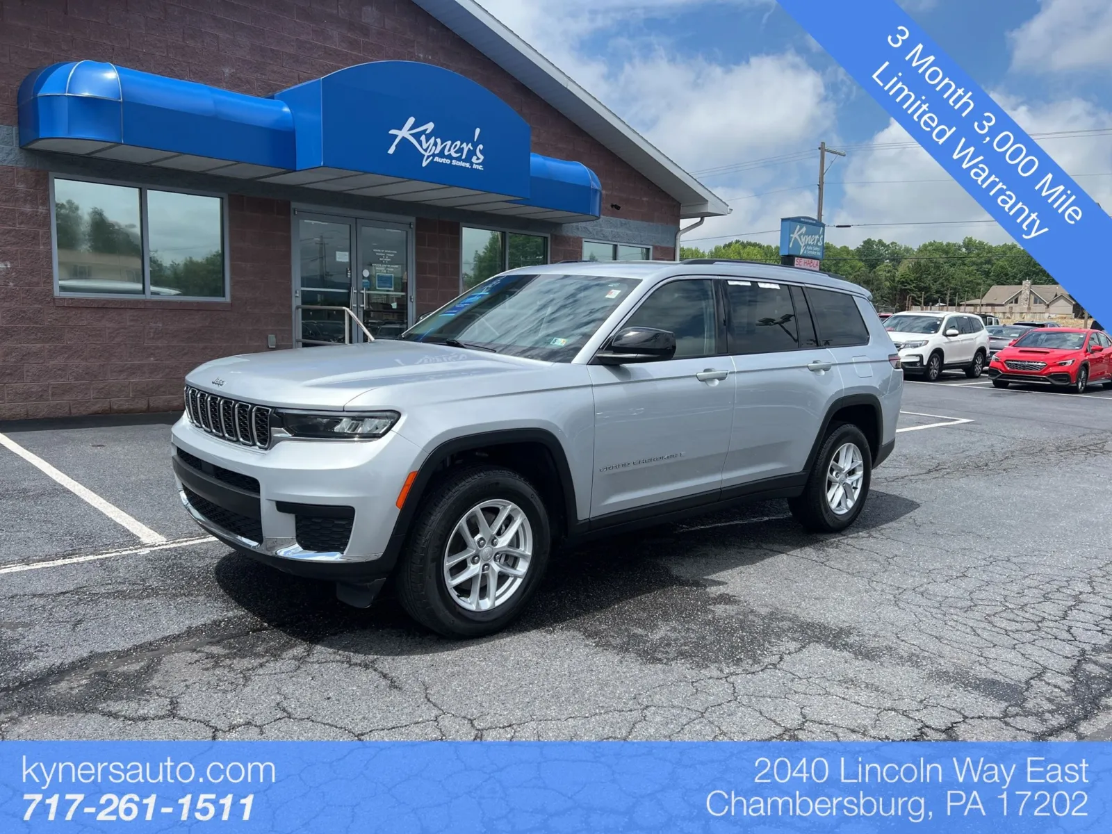 Silver 2022 Jeep Grand Cherokee L Laredo for sale in Chambersburg, PA
