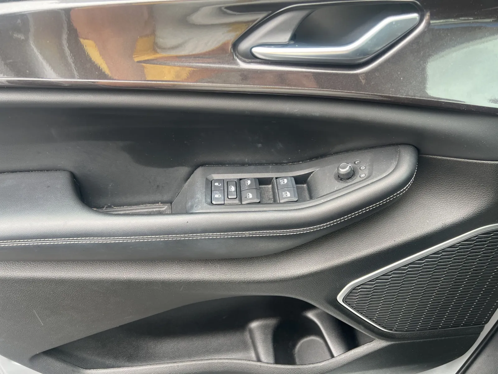 2022 Jeep Grand Cherokee L Laredo — photo 19