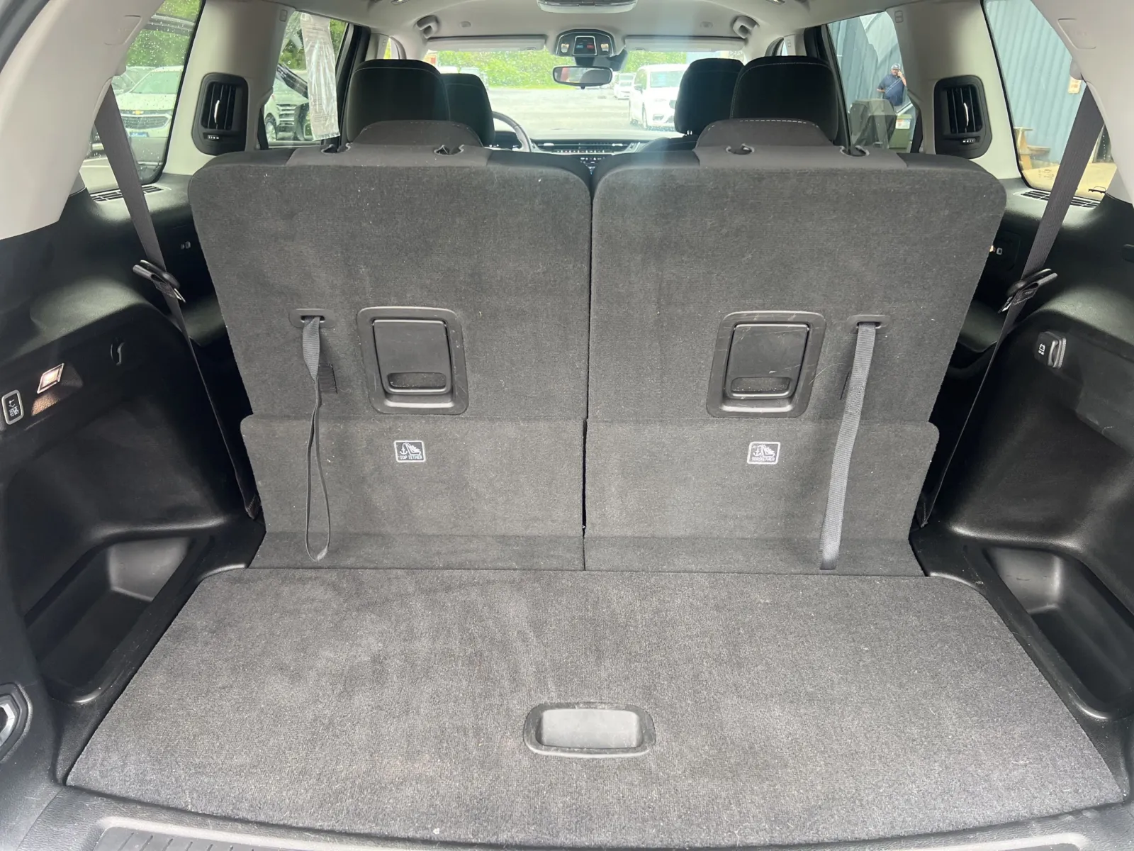 2022 Jeep Grand Cherokee L Laredo — photo 24
