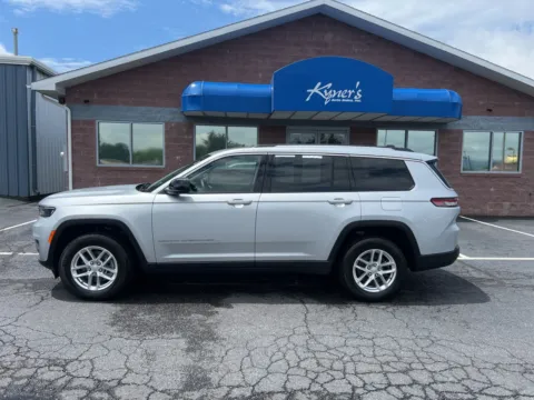 Another view of 2022 Jeep Grand Cherokee L Laredo for sale in Chambersburg, PA at Kyner's Auto Sales, Inc.