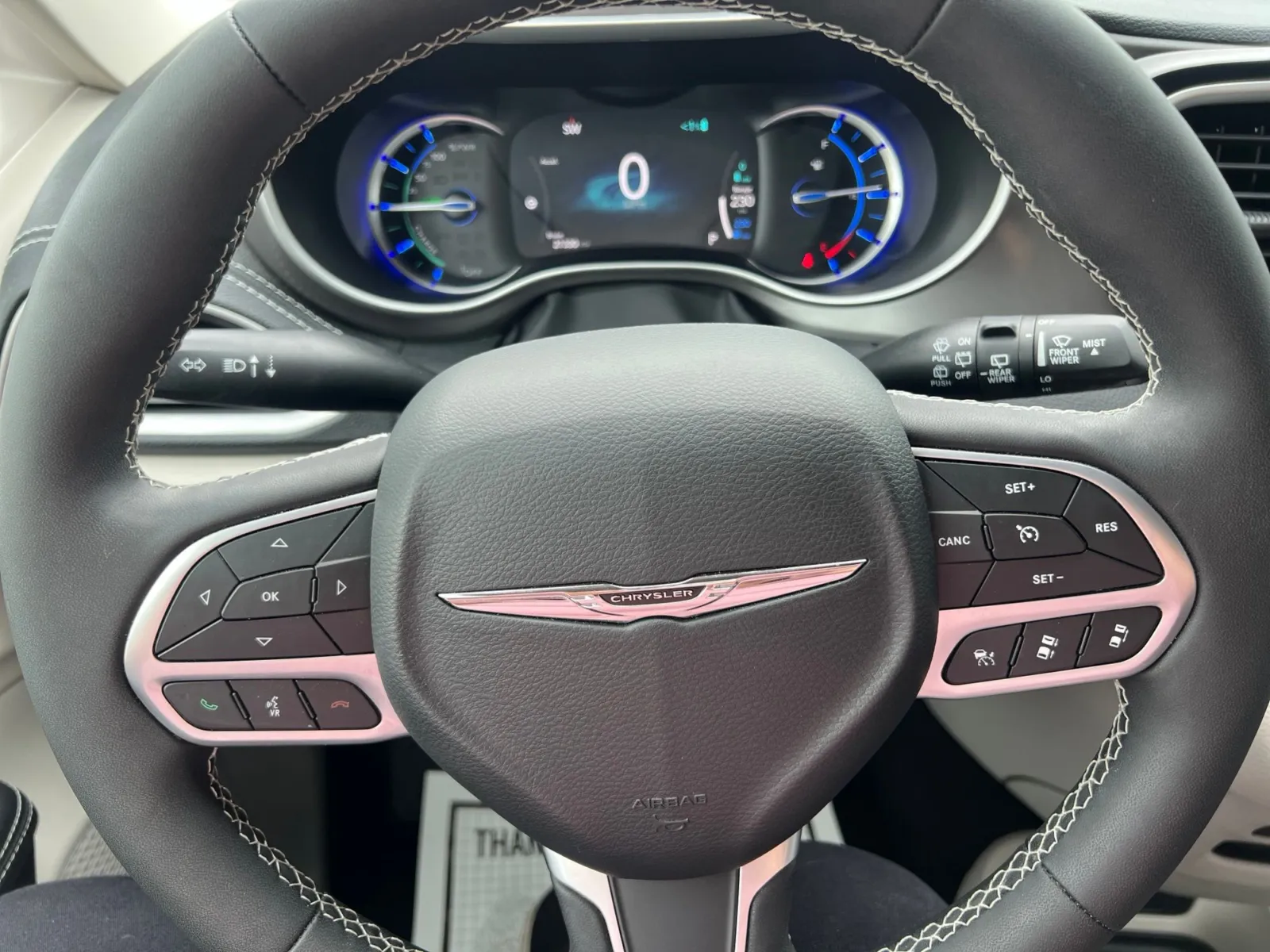 2022 Chrysler Pacifica Hybrid Touring L — photo 14