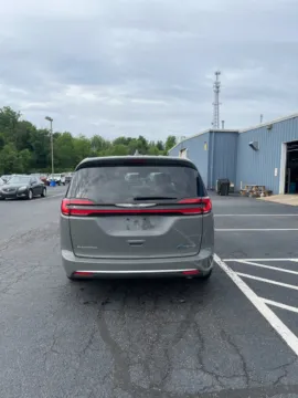 More photos of 2022 Chrysler Pacifica Hybrid Touring L at Kyner's Auto Sales, Inc., PA