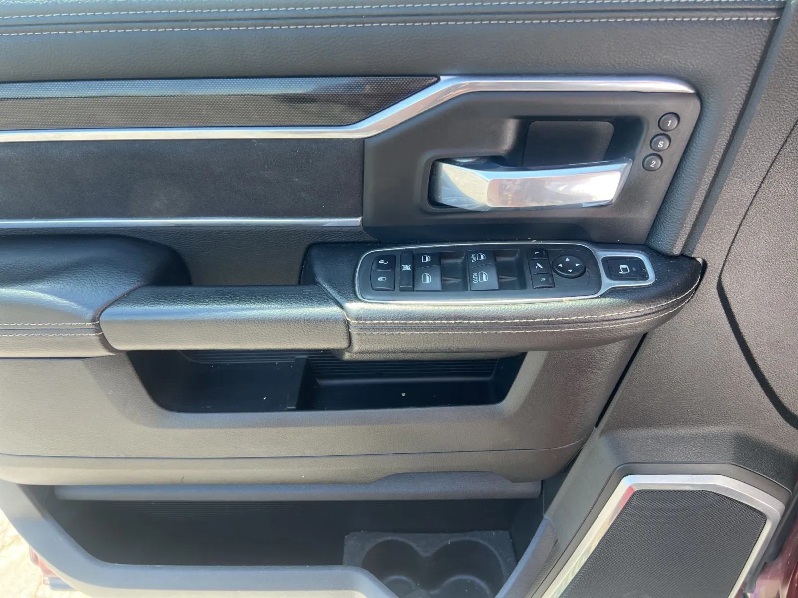 2022 Ram 2500 Laramie — photo 19