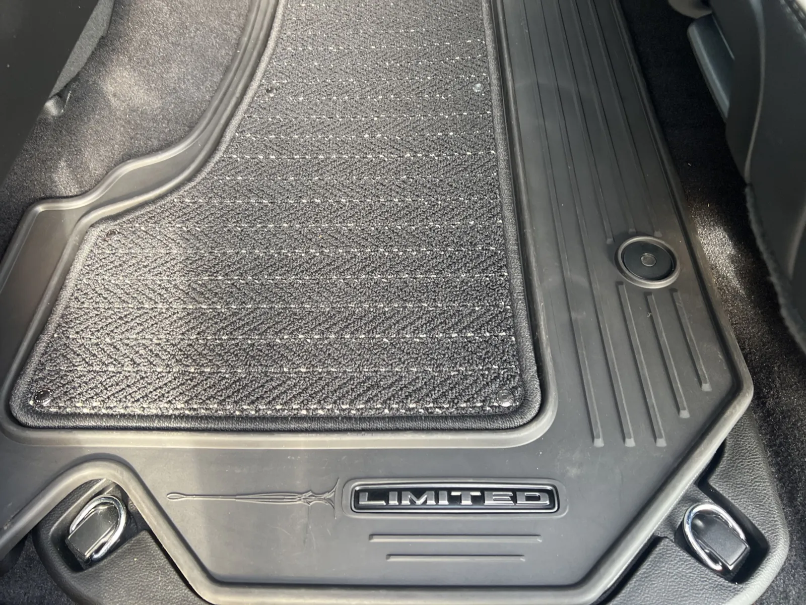 2025 Ram 1500 Limited — photo 32