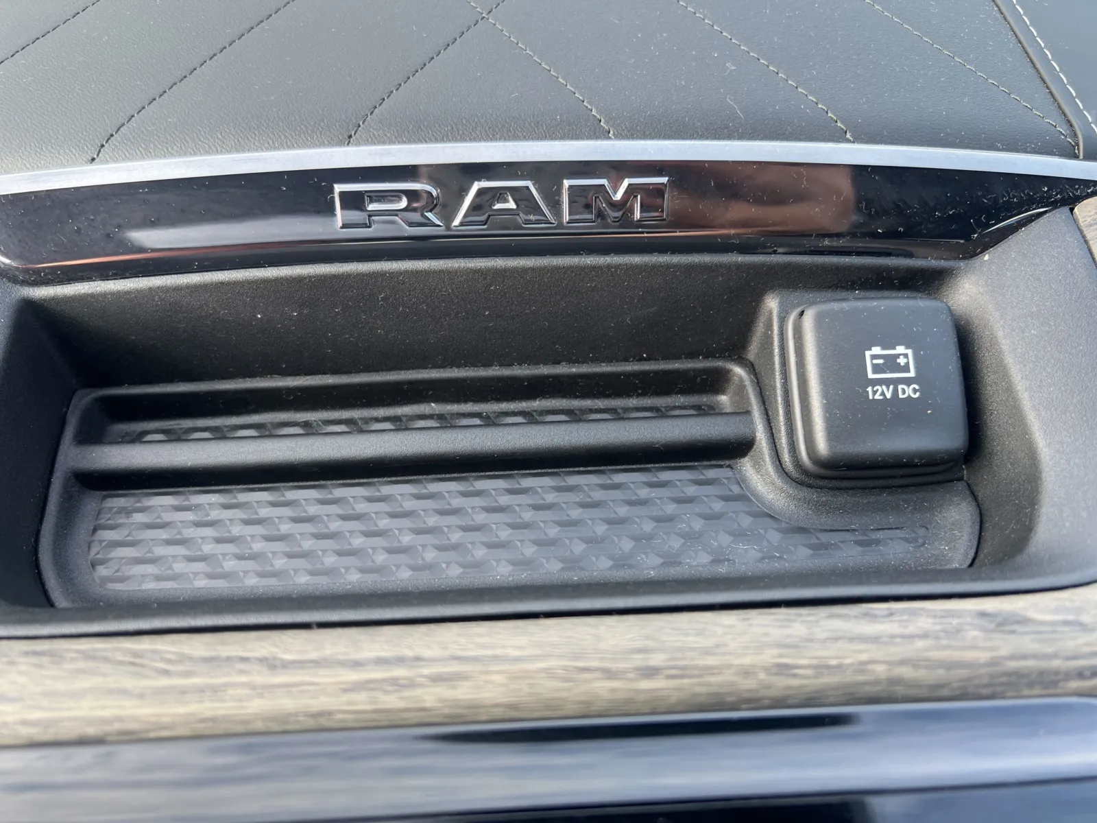 2025 Ram 1500 Limited — photo 27