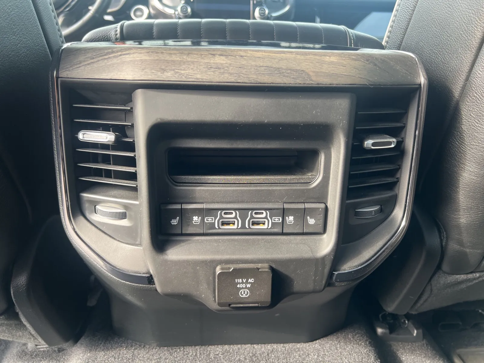 2025 Ram 1500 Limited — photo 33