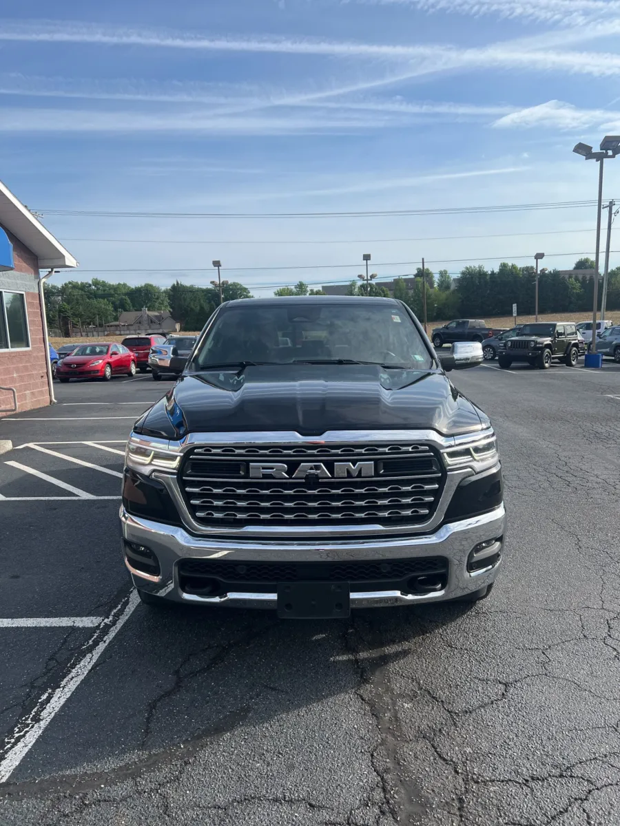 2025 Ram 1500 Limited — photo 9