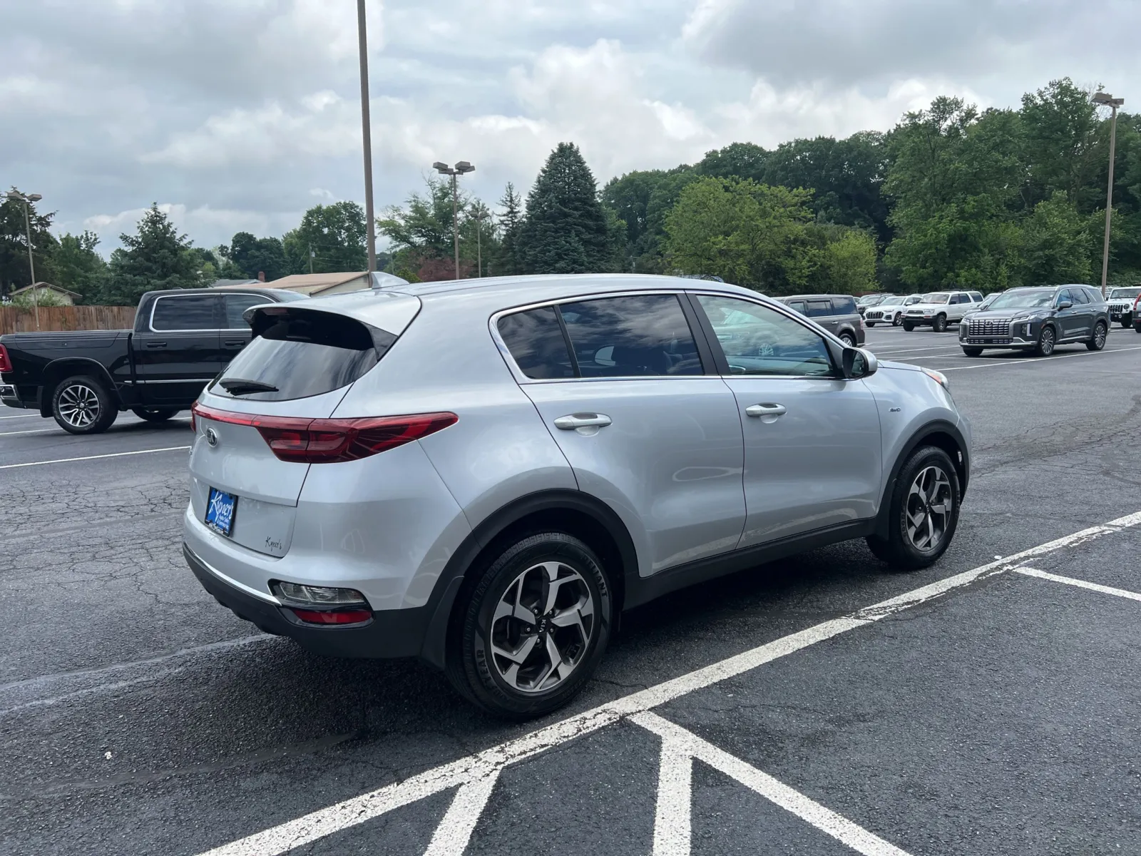 2021 Kia Sportage LX — photo 6