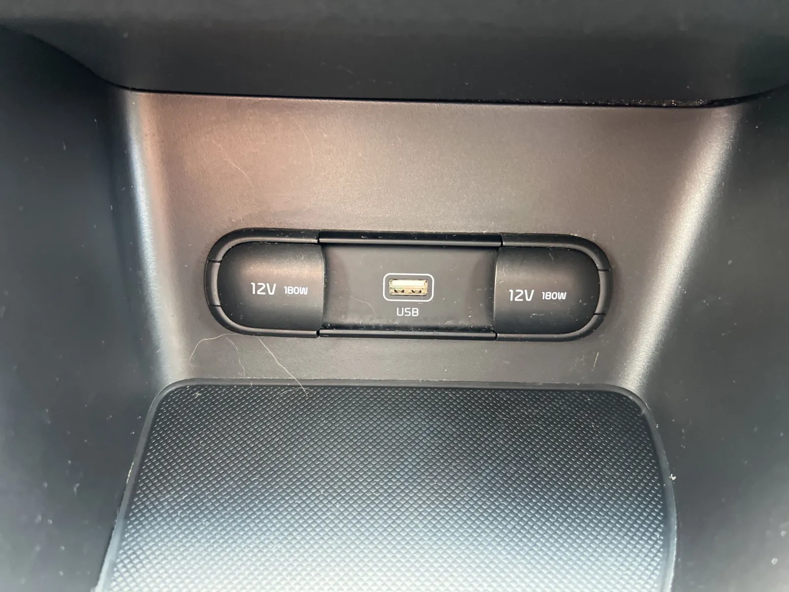 2021 Kia Sportage LX — photo 18