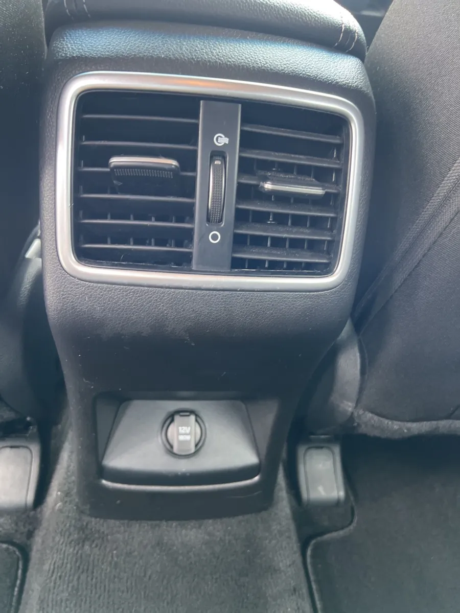 2021 Kia Sportage LX — photo 26