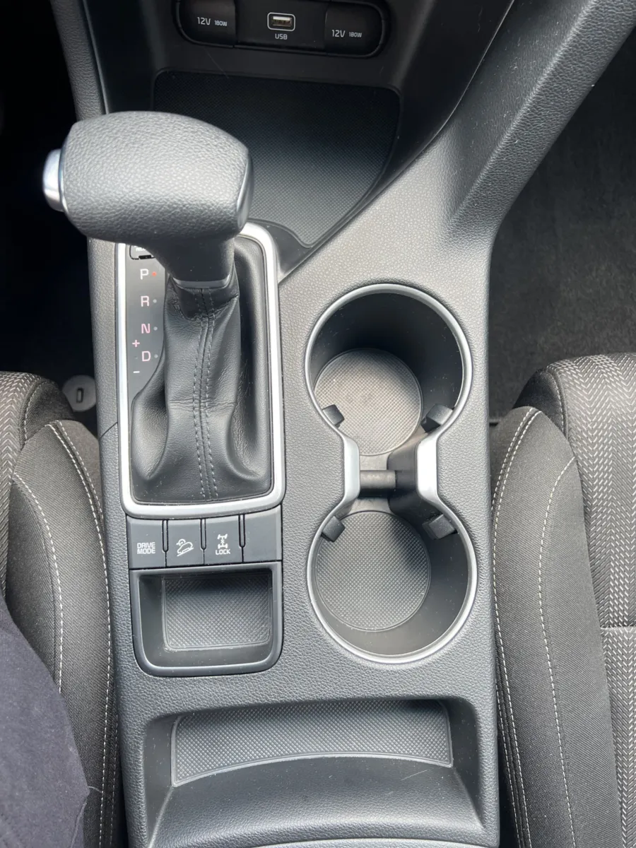 2021 Kia Sportage LX — photo 16