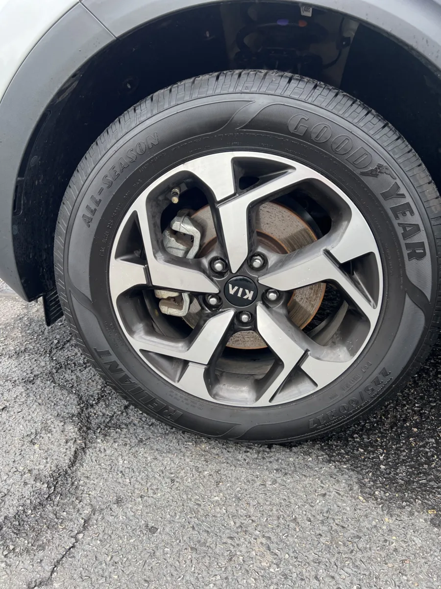 2021 Kia Sportage LX — photo 10