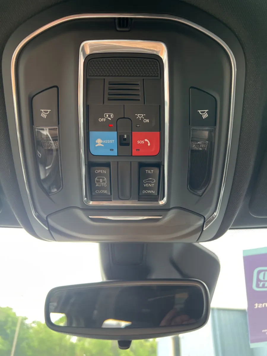 2024 Jeep Grand Cherokee L Laredo — photo 18