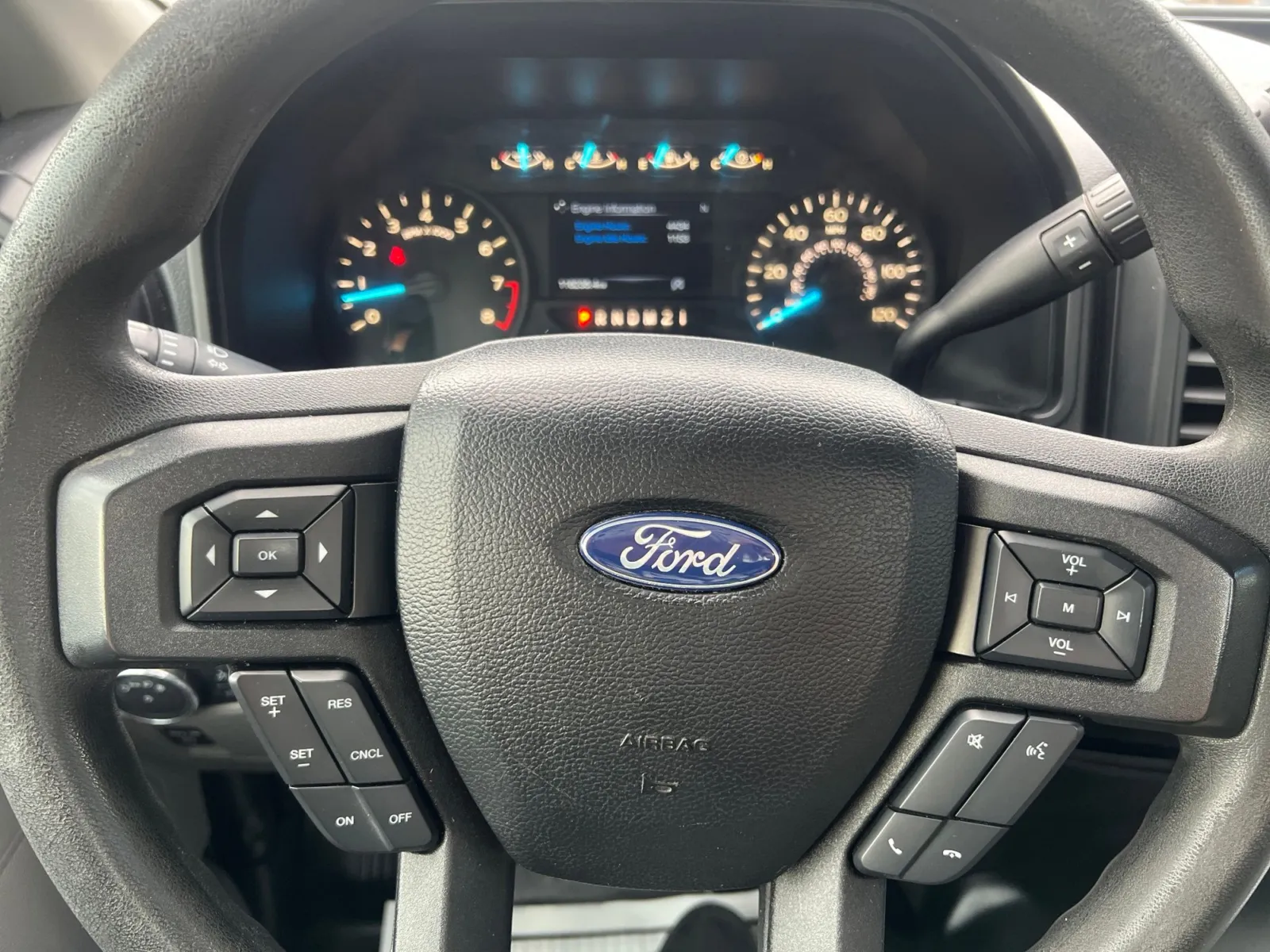 2018 Ford F-150 XL — photo 15