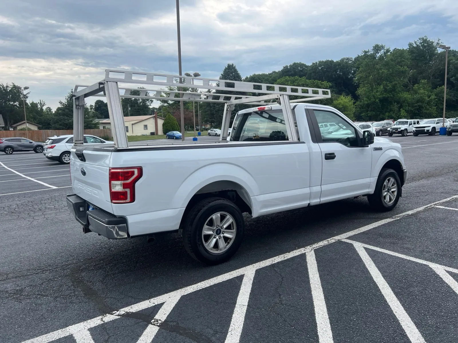 2018 Ford F-150 XL — photo 6