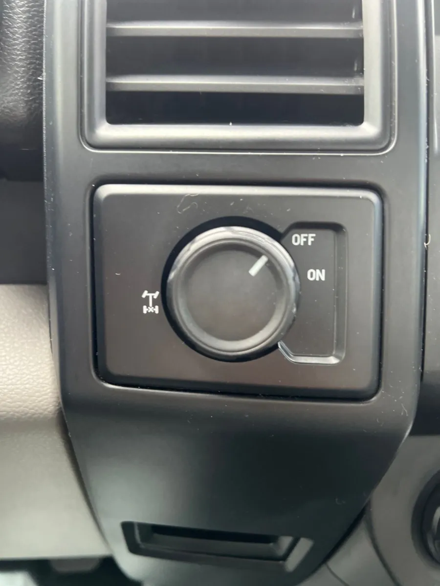 2018 Ford F-150 XL — photo 19