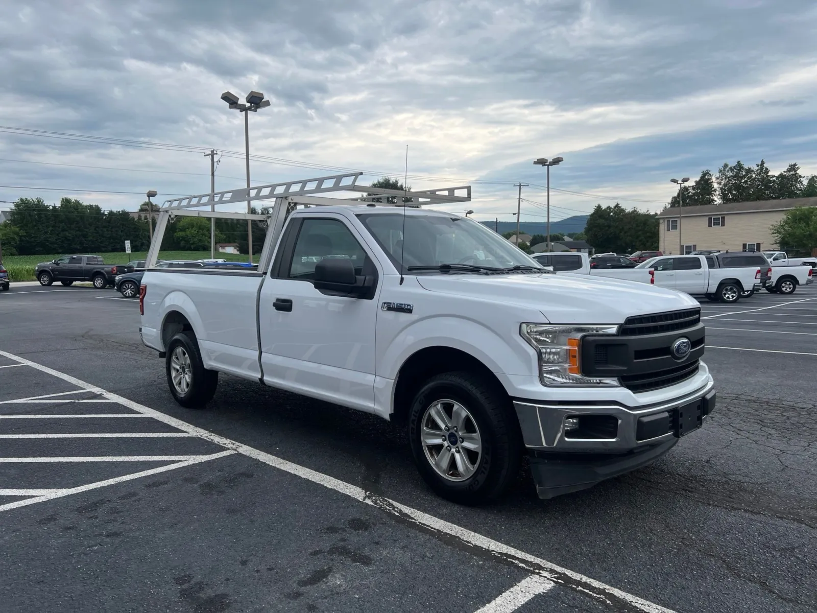 2018 Ford F-150 XL — photo 8